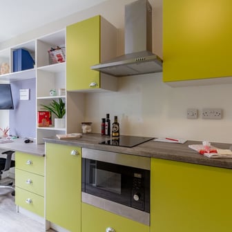 Silver Studio - Image 2